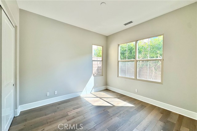 54 Rexford, Irvine CA: https://media.crmls.org/medias/e2299548-546c-40df-bca1-a419651b8d6e.jpg