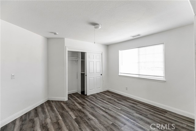 Image 11 of 45 For 10131 Jenny St