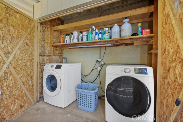 10880 Noble Street, Cherry Valley CA: https://media.crmls.org/medias/e22a0667-1702-49a3-a5ff-481f9438b4fb.jpg