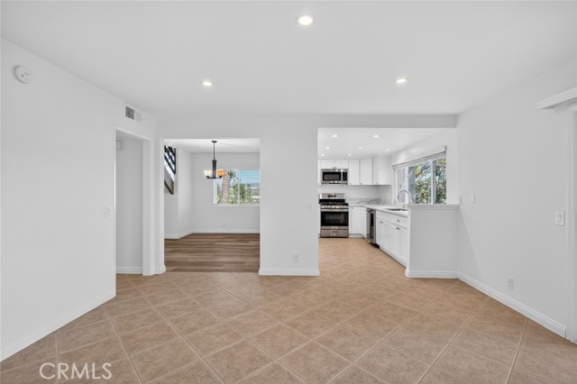 Detail Gallery Image 25 of 56 For 5532 E Vista Del Este, Anaheim,  CA 92807 - 2 Beds | 1/1 Baths