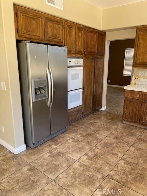 Detail Gallery Image 6 of 10 For 31990 via Cordoba, Temecula,  CA 92592 - 4 Beds | 2/1 Baths