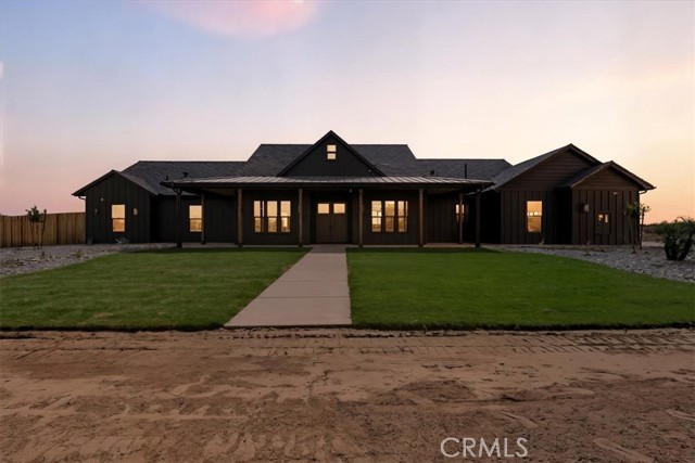 Detail Gallery Image 3 of 75 For 605 S Anderson a Rd, Exeter,  CA 93221 - 7 Beds | 5/1 Baths