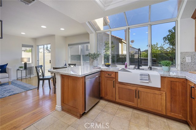 Detail Gallery Image 11 of 70 For 16210 Olivemill Rd, La Mirada,  CA 90638 - 3 Beds | 2/1 Baths