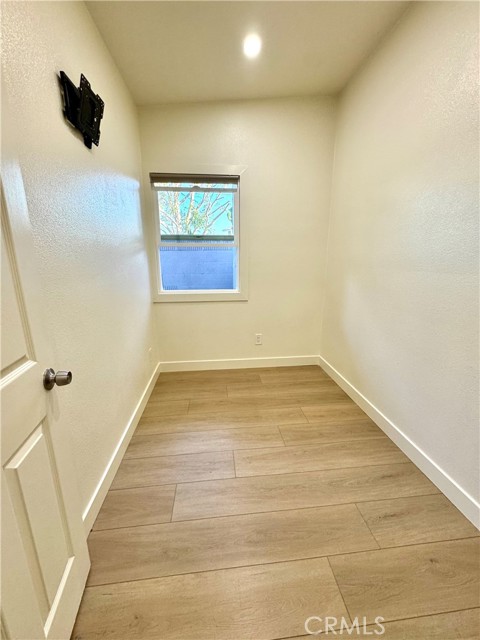 4628 W Simmons Avenue, Orange CA: https://media.crmls.org/medias/e22bc469-266d-4e59-9b65-cde08e47f8ab.jpg