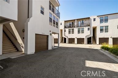 Detail Gallery Image 9 of 30 For 536 Brea Bld, Brea,  CA 92821 - 3 Beds | 3 Baths