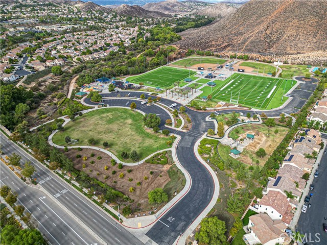 34274 Deergrass Way, Lake Elsinore CA: https://media.crmls.org/medias/e22c6fcd-eab0-4f00-8dd7-2f49030ab65d.jpg