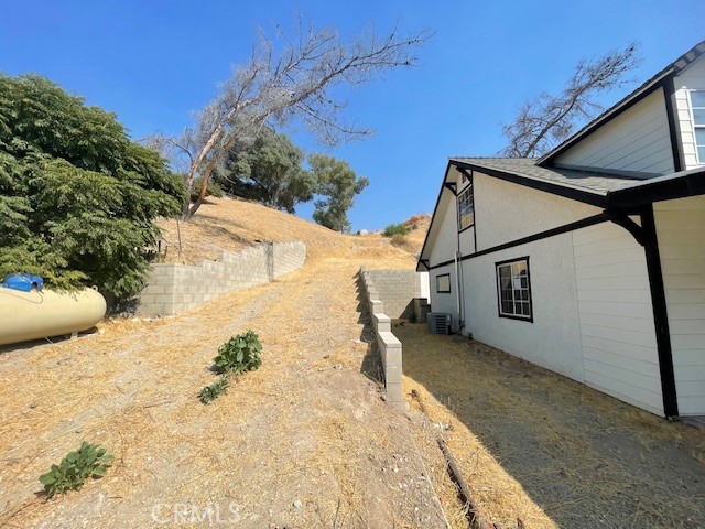 Detail Gallery Image 7 of 24 For 16003 Baker Canyon Rd, Canyon Country,  CA 91390 - 3 Beds | 2 Baths