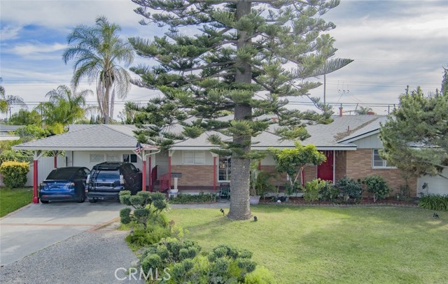 Detail Gallery Image 4 of 32 For 9862 Royal Palm, Garden Grove,  CA 92841 - 3 Beds | 2 Baths