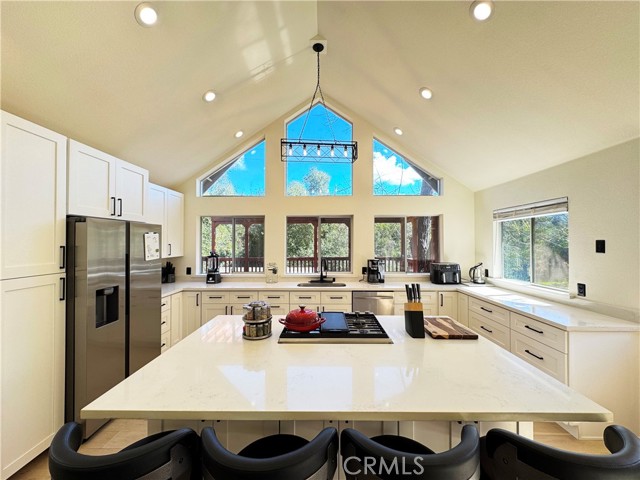 Detail Gallery Image 5 of 60 For 14605 Tomki Rd, Redwood Valley,  CA 95470 - 3 Beds | 2 Baths