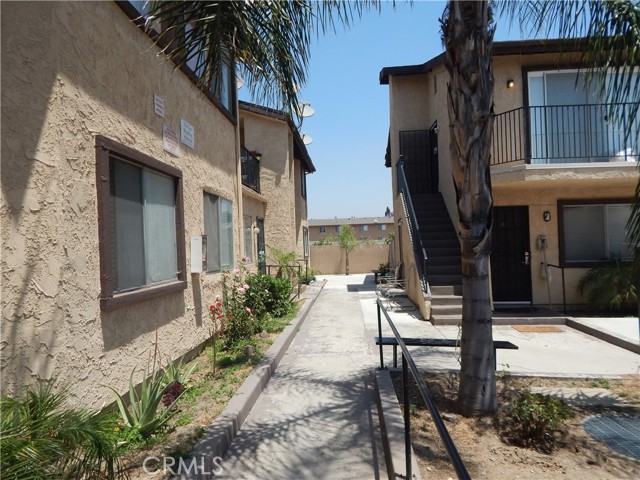 Image 2 for 8998 Mango Ave #C, Fontana, CA 92335