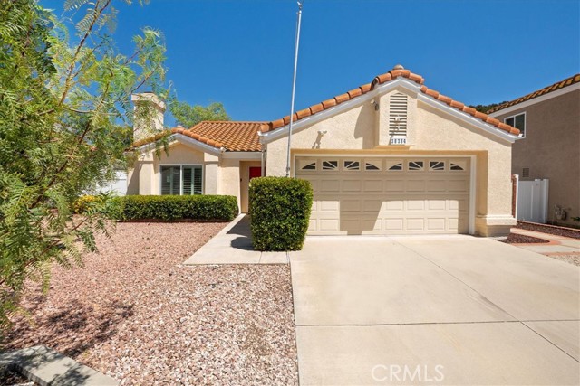 36364 Provence Drive, Murrieta CA: https://media.crmls.org/medias/e22f8d02-d804-4fe1-aef8-39b04fec52c0.jpg