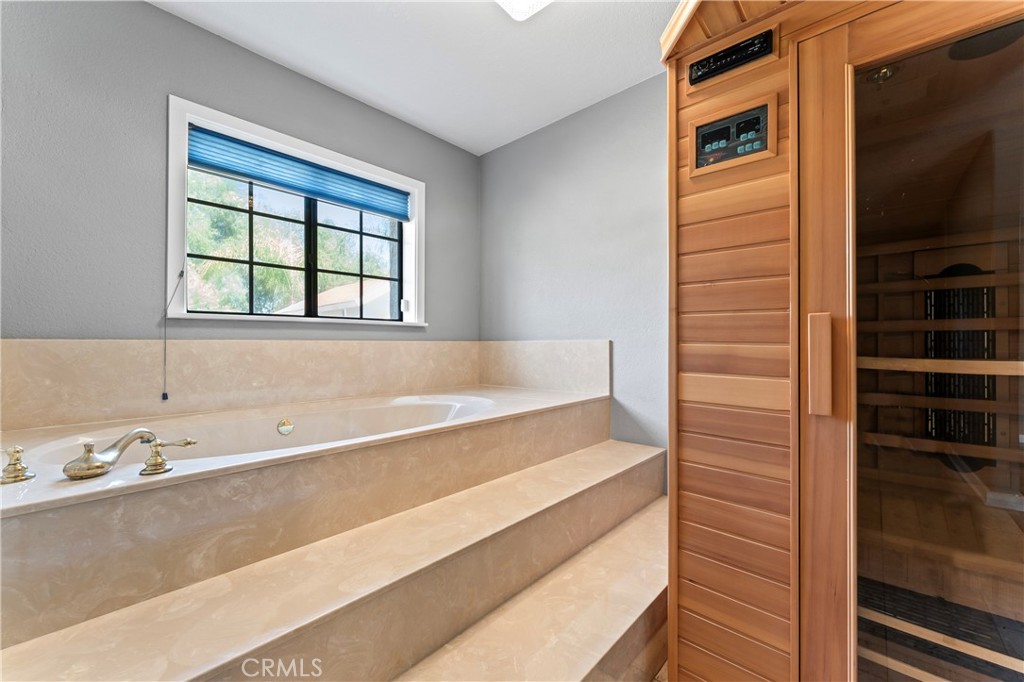 MLS #SW25097014 img 42