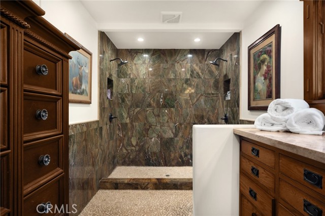 Detail Gallery Image 24 of 48 For 5121 E Lomita Ave, Orange,  CA 92869 - 2 Beds | 2 Baths