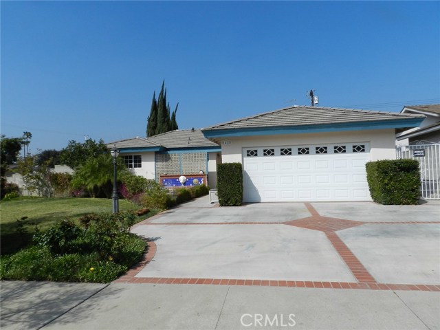 1627 E Palm Dr, Covina, CA 91724