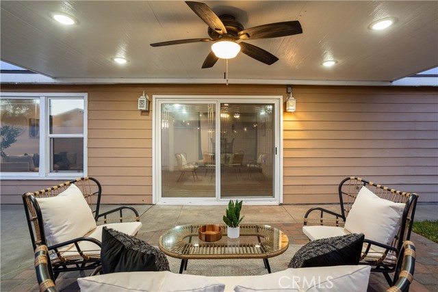 Detail Gallery Image 26 of 31 For 521 S Dustin Pl, Anaheim,  CA 92806 - 3 Beds | 2 Baths