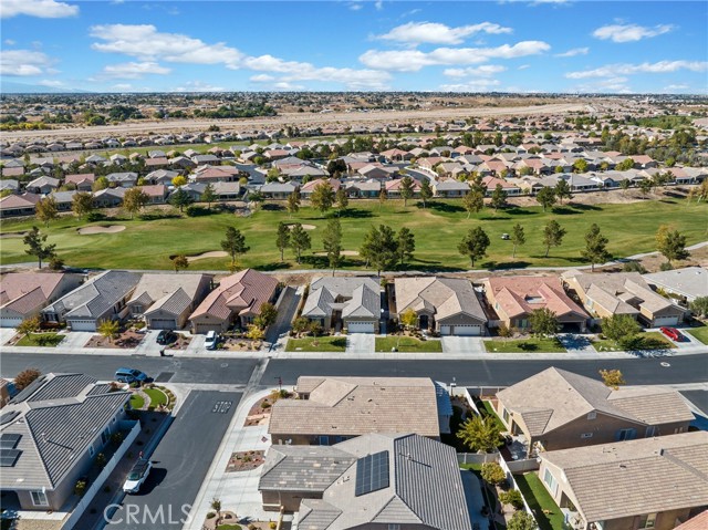 Detail Gallery Image 3 of 36 For 10511 Silverwood Rd, Apple Valley,  CA 92308 - 2 Beds | 2 Baths