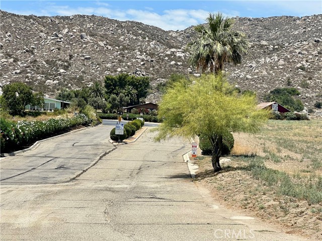 Detail Gallery Image 26 of 28 For 24515 California #22,  Hemet,  CA 92545 - 2 Beds | 2 Baths