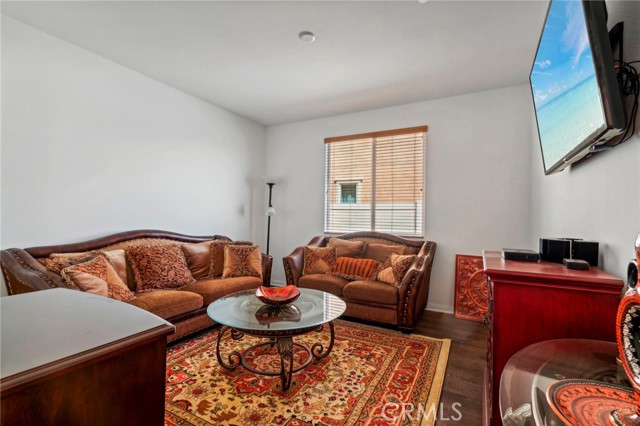 Detail Gallery Image 16 of 75 For 11257 Finders Ct, Corona,  CA 92883 - 5 Beds | 2/1 Baths