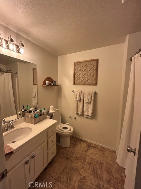 Detail Gallery Image 14 of 20 For 10382 Sparkling Dr #1,  Rancho Cucamonga,  CA 91730 - 2 Beds | 2 Baths