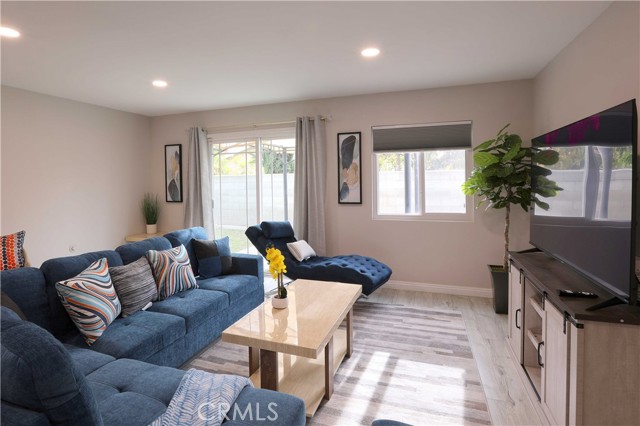 Detail Gallery Image 1 of 1 For 6548 Sequoia Dr, Buena Park,  CA 90620 - 4 Beds | 2/1 Baths