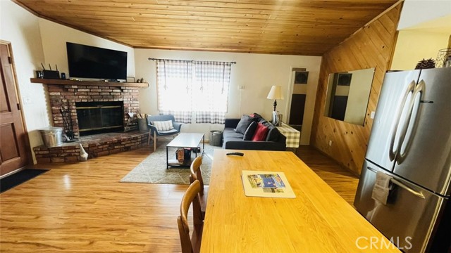 Detail Gallery Image 23 of 44 For 921 Wendy Ave, Big Bear City,  CA 92314 - 2 Beds | 2 Baths