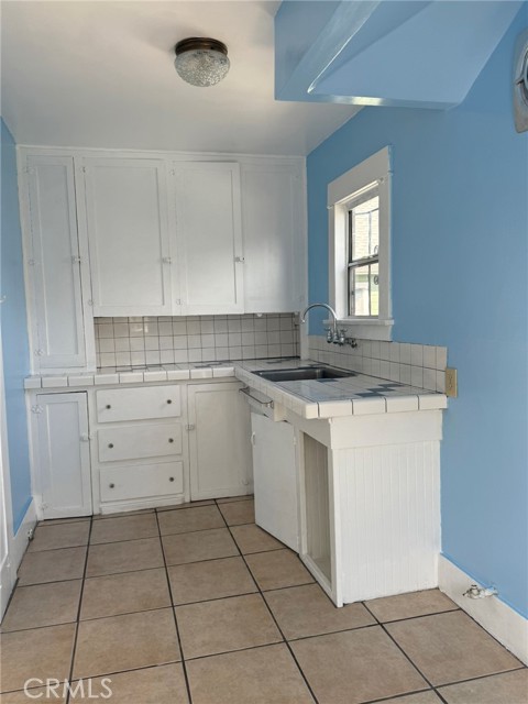 Detail Gallery Image 51 of 61 For 928 S Breed St, Los Angeles,  CA 90023 - – Beds | – Baths