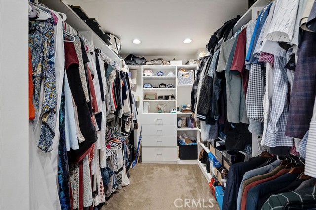 2905 Magnolia Avenue, Long Beach CA: https://media.crmls.org/medias/e23a5829-dd10-446f-b1f9-a9761d213815.jpg