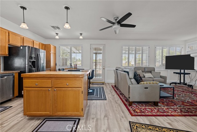 Detail Gallery Image 6 of 33 For 39823 Hillsboro Cir, Murrieta,  CA 92562 - 4 Beds | 3 Baths