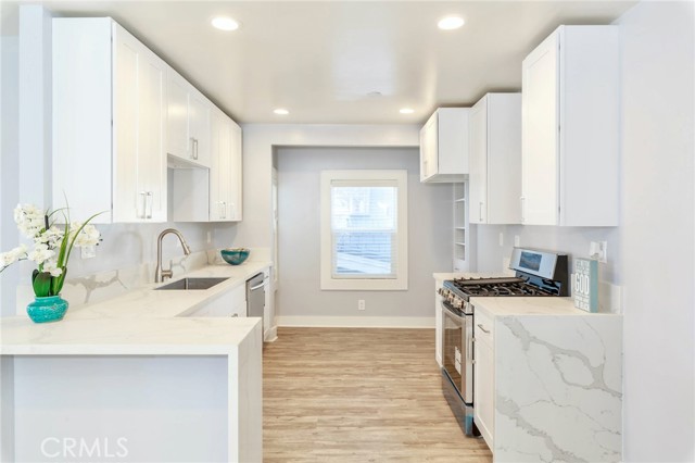 1836 The Strand, Hermosa Beach, California 90254, 11 Bedrooms Bedrooms, 0 ,7 BathroomsBathrooms,Residential,For Sale,The Strand,0,SB26184356