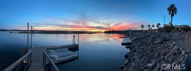 Detail Gallery Image 5 of 38 For 2710 Colorado River, Blythe,  CA 92225 - 3 Beds | 2 Baths