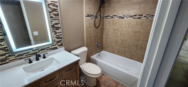Detail Gallery Image 39 of 62 For 18076 Cajon St, Hesperia,  CA 92345 - 3 Beds | 2 Baths