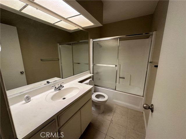 Detail Gallery Image 22 of 33 For 990 Margarita Dr #A203,  Corona,  CA 92879 - 2 Beds | 2 Baths