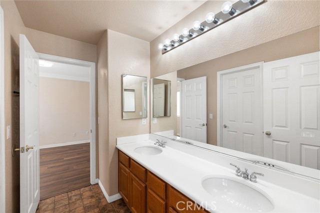 40089 Montage Lane, Murrieta CA: https://media.crmls.org/medias/e23ef56c-1e46-4b3e-9b7b-bb037af2b117.jpg