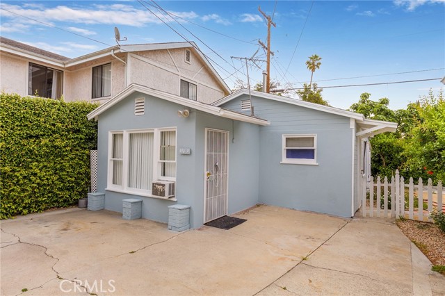 410 Irving Avenue photo 8