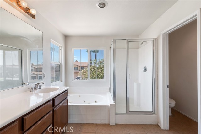 Detail Gallery Image 12 of 22 For 1673 Park Meadows Dr, San Jacinto,  CA 92582 - 5 Beds | 3 Baths