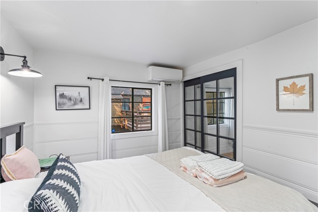 Detail Gallery Image 13 of 53 For 101 State Highway 173, Lake Arrowhead,  CA 92352 - 3 Beds | 3 Baths
