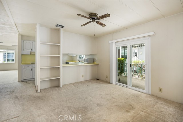 14851 Jeffrey, Irvine CA: https://media.crmls.org/medias/e241871c-146e-451e-9069-1ae3ec38e956.jpg
