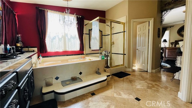 Image 10 of 25 For 732 S Rosecrest Cir