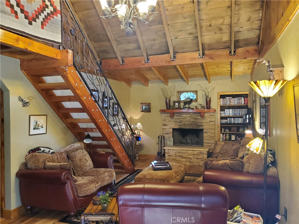 33429 Robin Drive