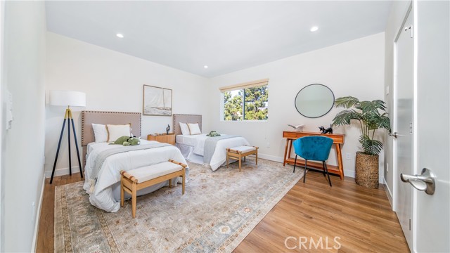 Detail Gallery Image 18 of 21 For 17154 Chatsworth St #2,  Granada Hills,  CA 91344 - 3 Beds | 2/1 Baths