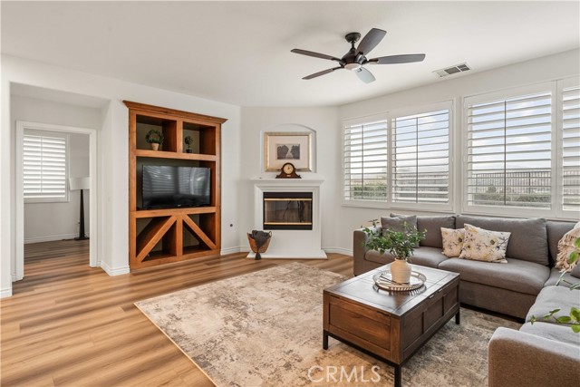 Detail Gallery Image 18 of 63 For 23911 Brio Ct, Valencia,  CA 91354 - 4 Beds | 4 Baths