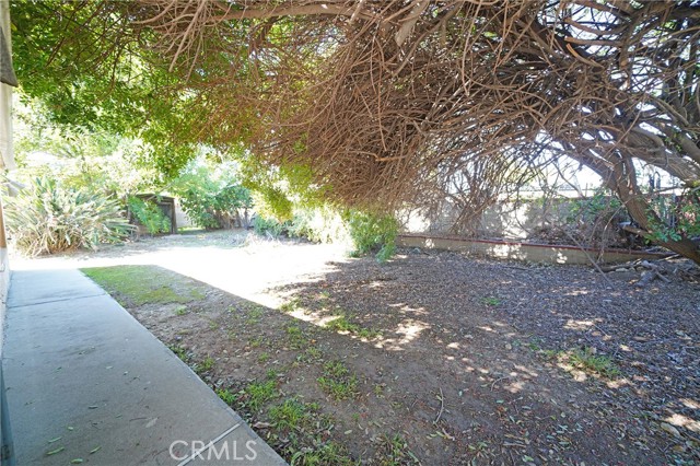 Detail Gallery Image 20 of 22 For 17955 Cantara St, Reseda,  CA 91335 - 4 Beds | 2 Baths