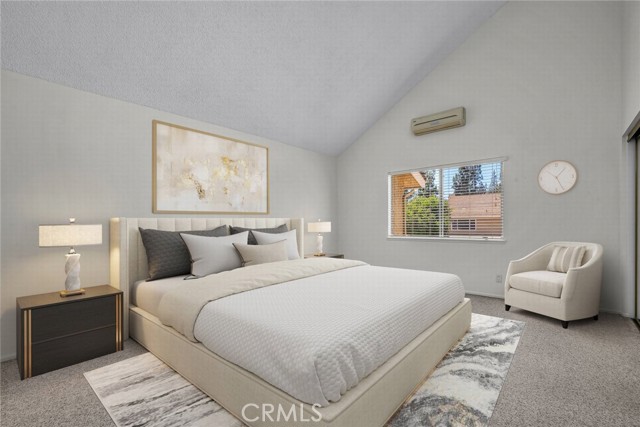 335 Sprucewood Avenue, Oak Park CA: https://media.crmls.org/medias/e244ba35-fe04-4e42-a6af-42d1d69ad386.jpg