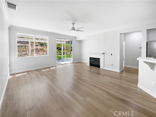 Detail Gallery Image 12 of 18 For 4107 Forest Highlands Cir, Corona,  CA 92883 - 4 Beds | 2 Baths