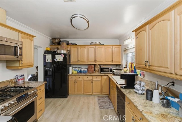 Detail Gallery Image 12 of 28 For 1845 E Colorado, Pasadena,  CA 91107 - 3 Beds | 1 Baths