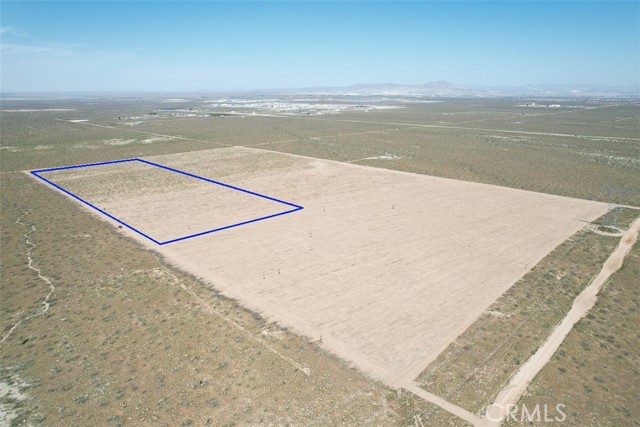 Detail Gallery Image 5 of 12 For 6 Mojave Dr., Adelanto,  CA 92301 - – Beds | – Baths