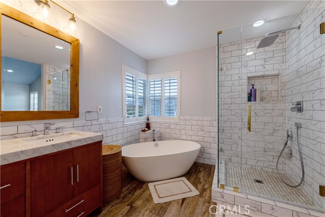Detail Gallery Image 23 of 38 For 1800 S Pacific Coast Highway #94,  Redondo Beach,  CA 90277 - 3 Beds | 3 Baths