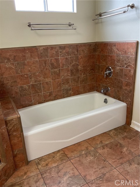 Detail Gallery Image 7 of 15 For 1627 W 65th St, Los Angeles,  CA 90047 - 3 Beds | 2 Baths