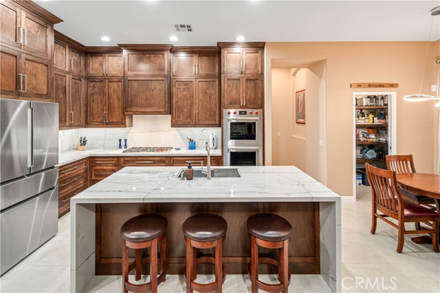 41703 Firenze Street, Lancaster CA: https://media.crmls.org/medias/e246b510-f5b4-4e05-a800-4d5c2e955c0a.jpg