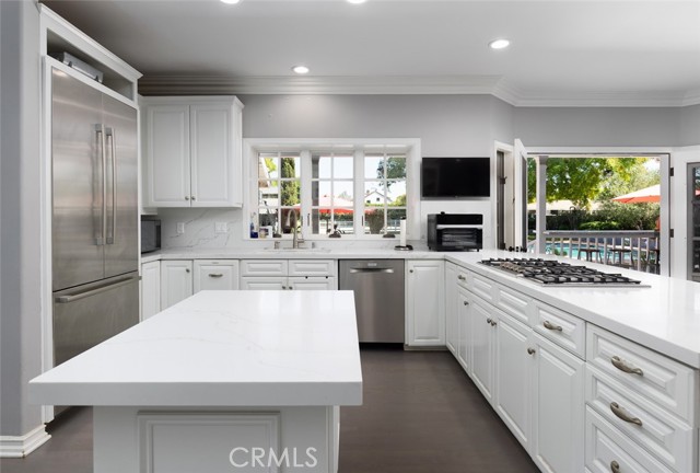 10762 Meads, Orange CA: https://media.crmls.org/medias/e246c1b3-dcf3-46c2-901e-58ffad27303c.jpg